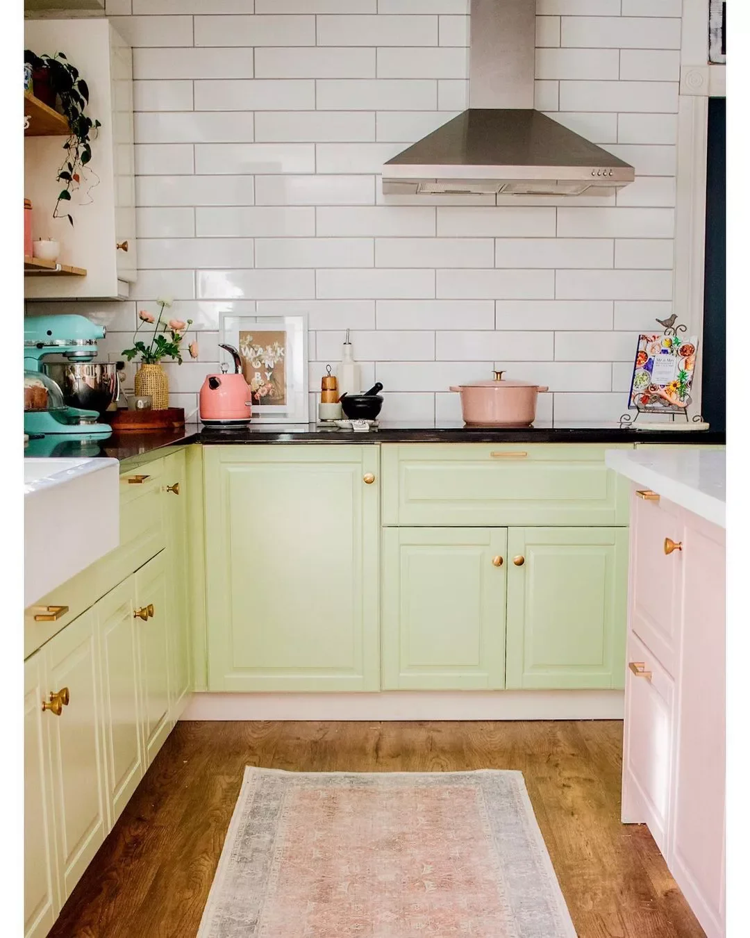 32 Kitchen Rug Ideas That Will Make Your Feet Dance With Joy Celebrate Pastels