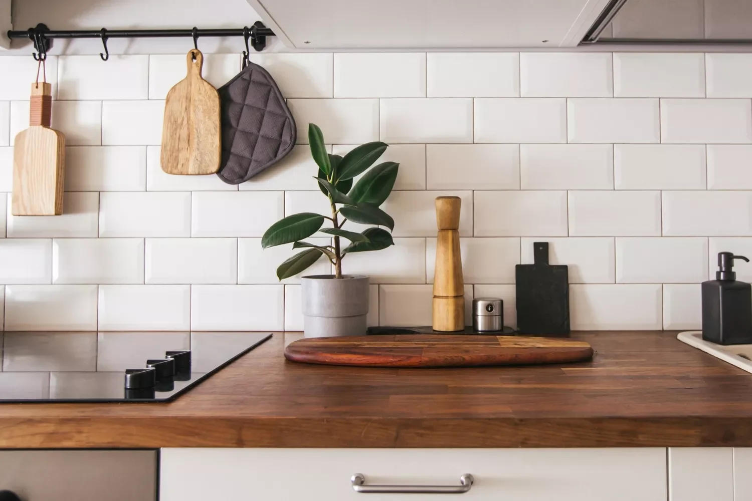43 Stunning Midcentury Modern Kitchen Ideas to Transform Your Space 24 Celebrate Wood Grain