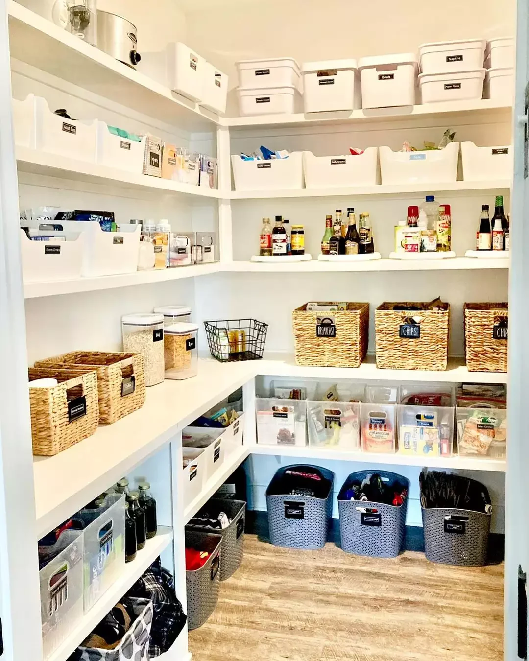 37 Corner Pantry Ideas to Transform Your Kitchen Storage Chalkboard Labels