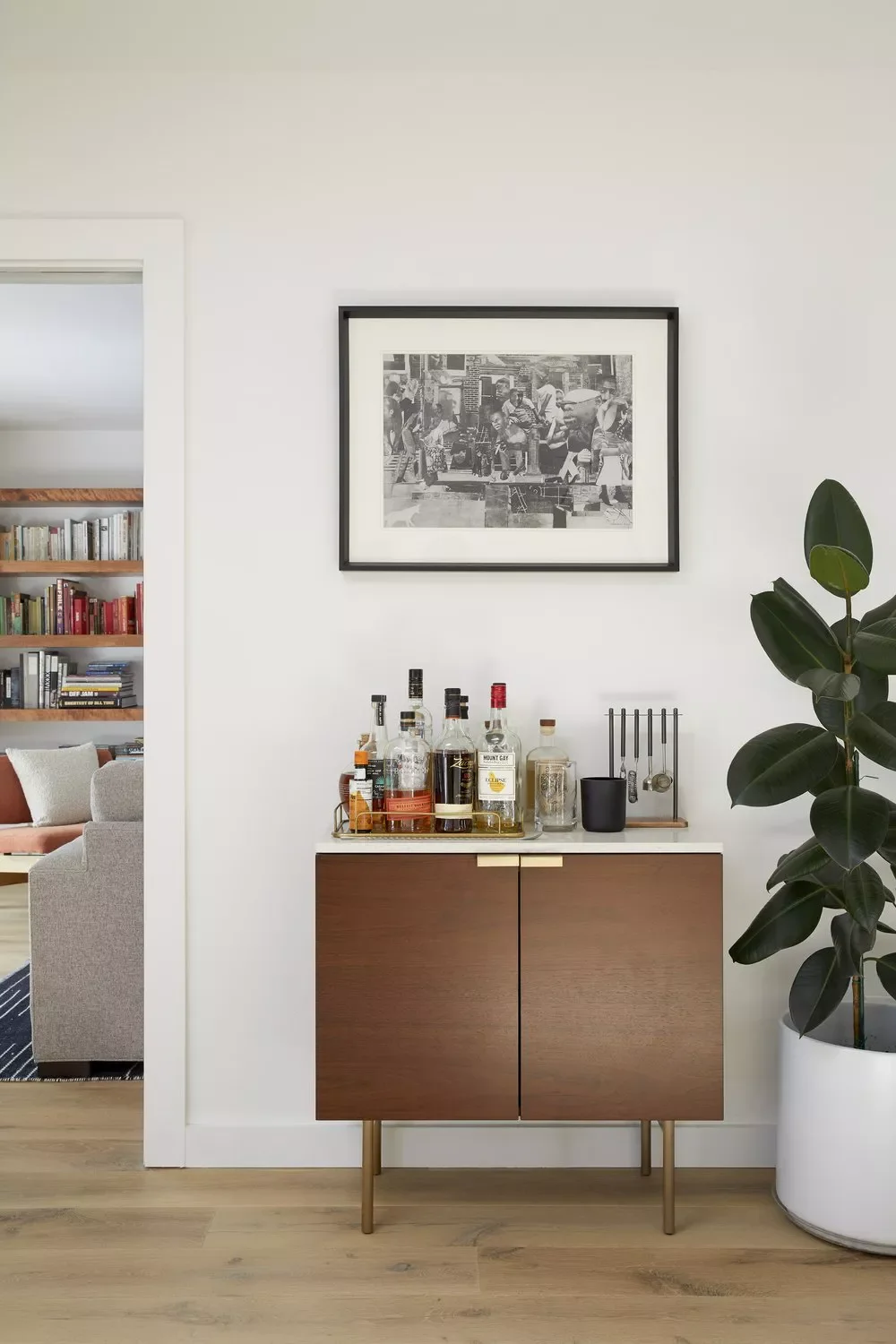 75 Stunning Home Bar Ideas to Transform Your Space Into an Entertainment Haven 12 Channel Midcentury Vibes