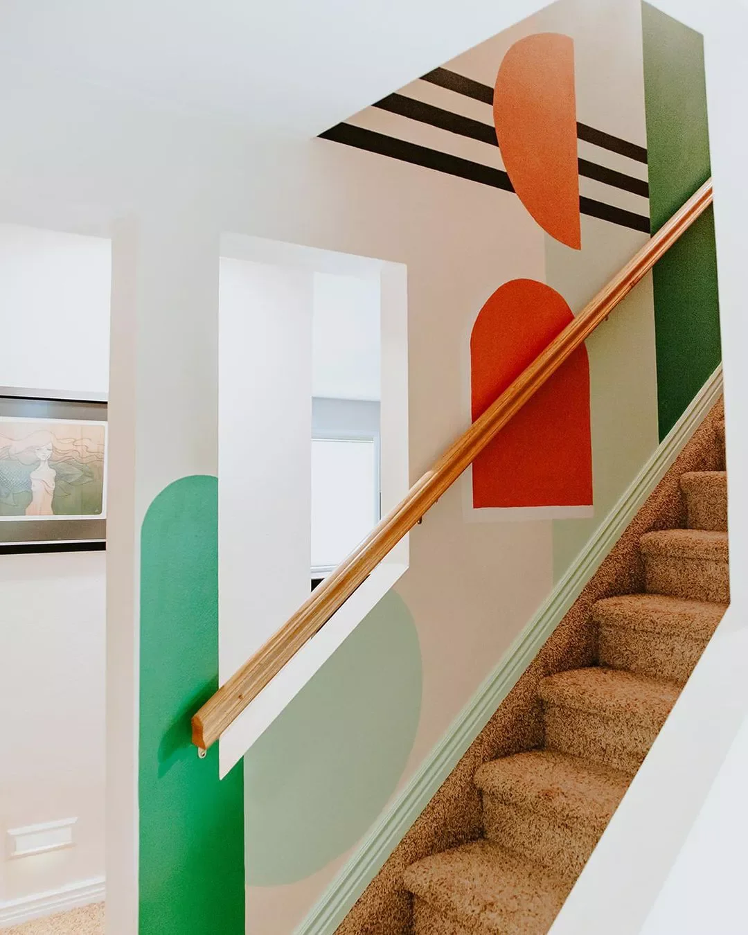 29 Creative Wall Mural Ideas That Will Transform Your Home 3 Chic Stairway Mural