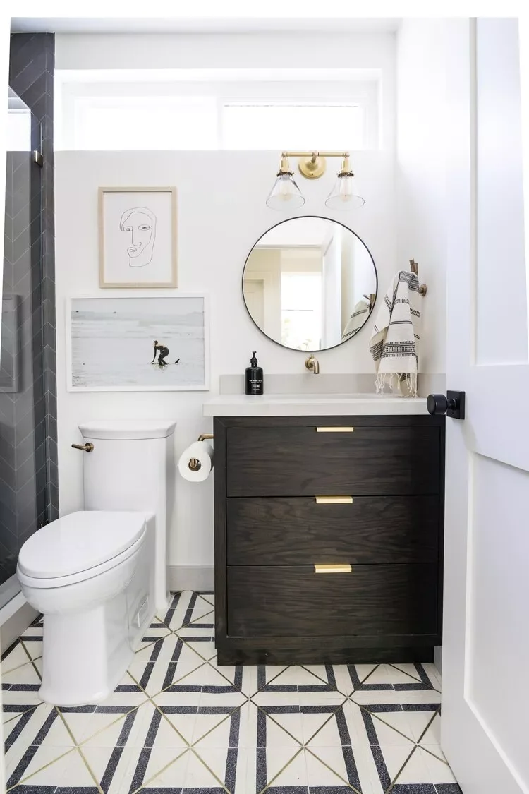20 Brilliant Tiny Bathroom Ideas That Really Work 14 Choose Drawers Over Cabinets