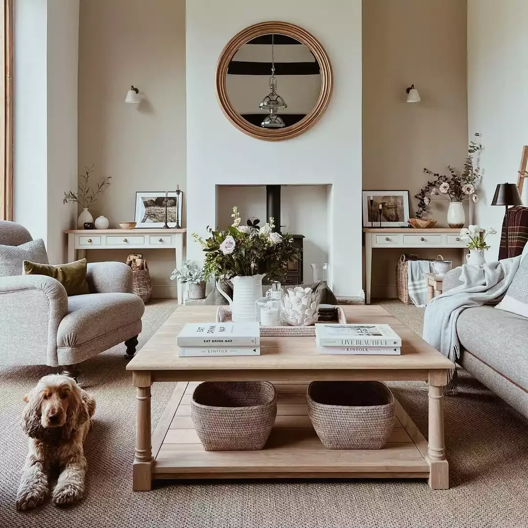 40 Cozy Country Living Room Ideas That Create Instant Warmth 10 Choose Furniture With Soft Curves