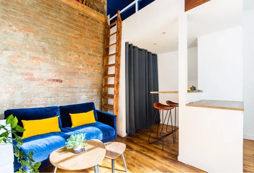 19 Affordable Ways to Transform Your Apartment Living Room 13 Choose Jewel Tones