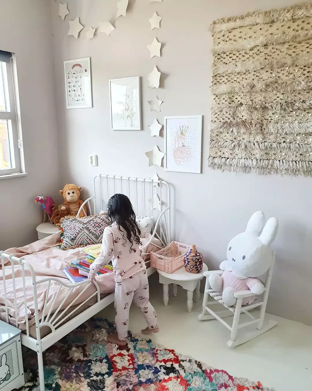 48 Bohemian Bedroom Ideas That Feel Effortlessly Chic and Personal 27 Choose Moroccan Textiles