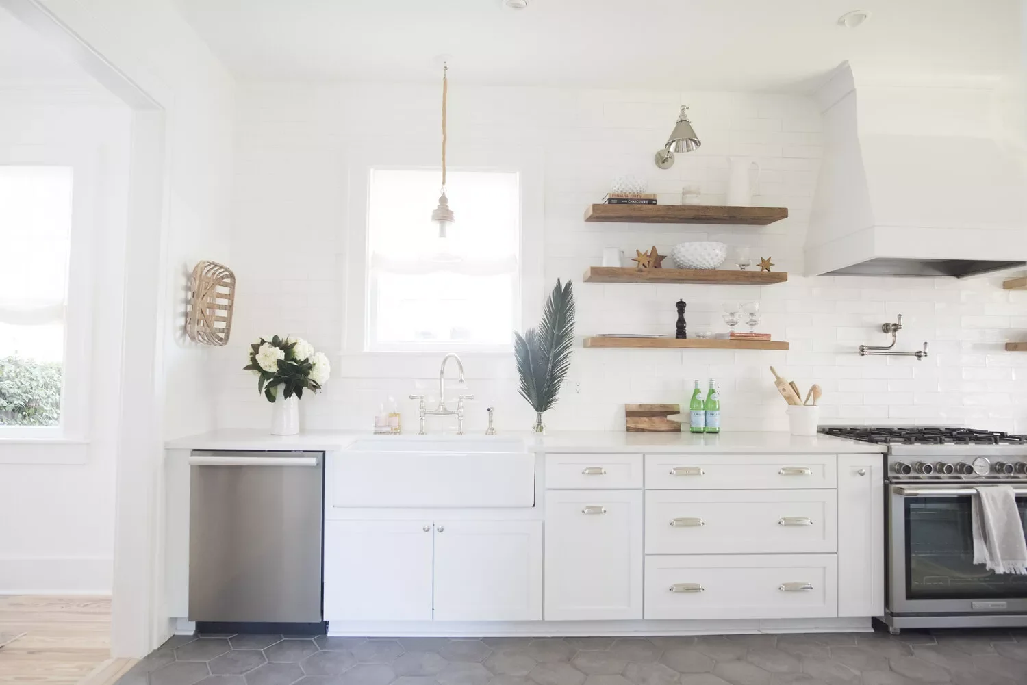 40 Stunning Kitchen Floor Tile Ideas That Will Transform Your Space 16 Choose Simple Hexagon Tile