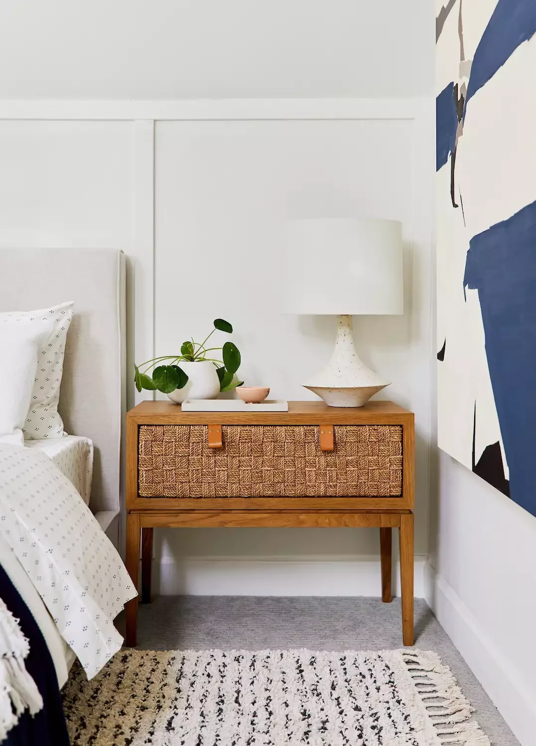 Choose Storage Nighstands