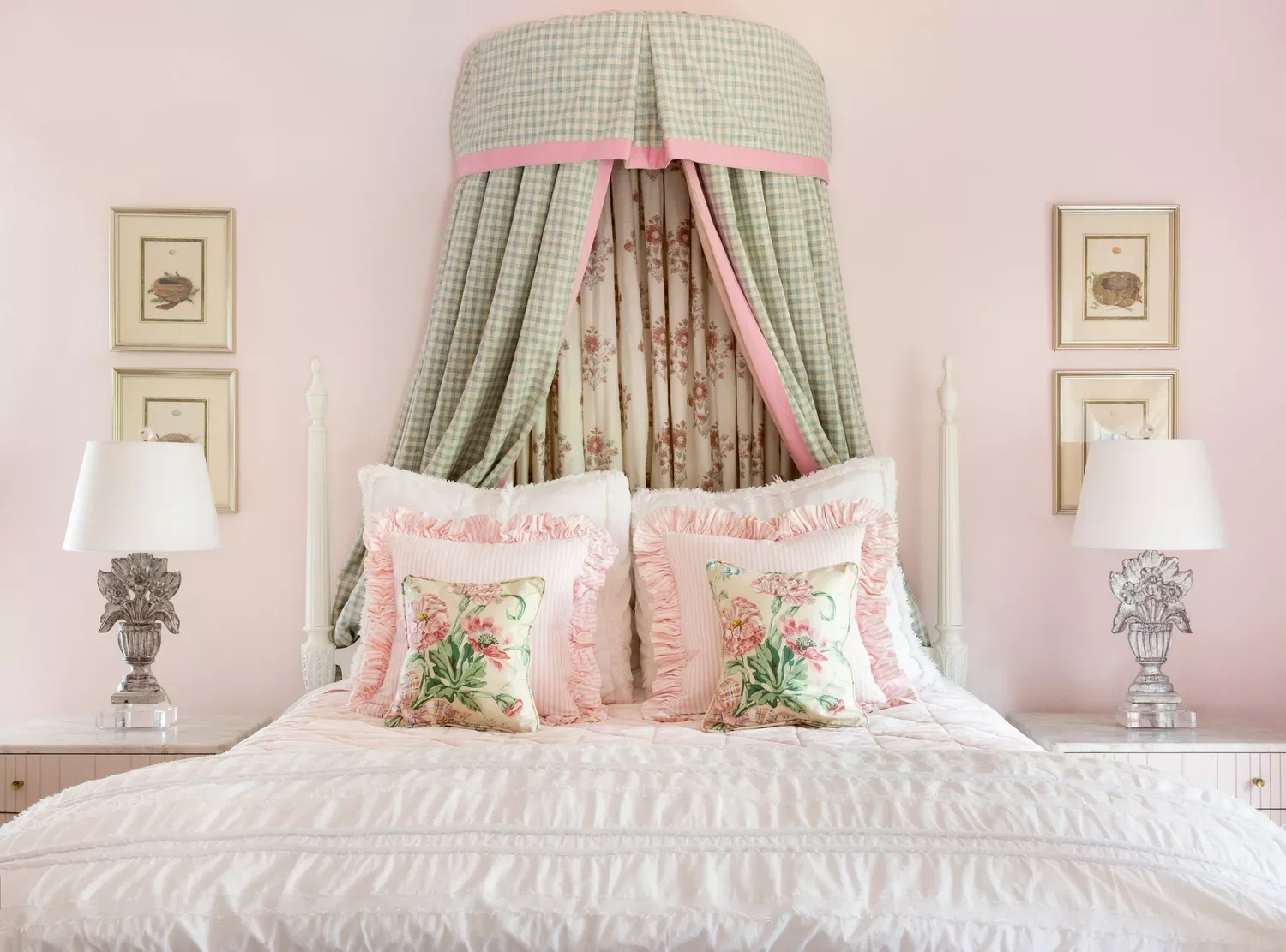 24 Cozy Bedroom Lighting Ideas You'll Absolutely Love Choose Whimsical Forms