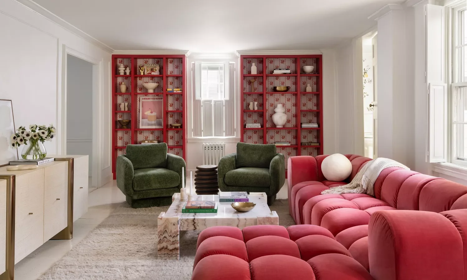 92 Living Room Styling Ideas That Will Transform Your Space Choose a Bold Color Scheme