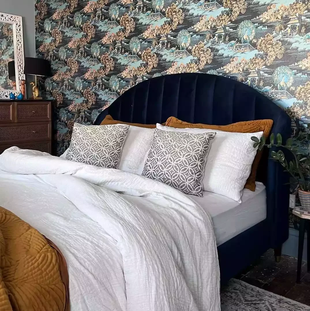25 Stunning Navy Blue Bedroom Ideas That Will Transform Your Space 16 Choose a High Pattern Wallpaper