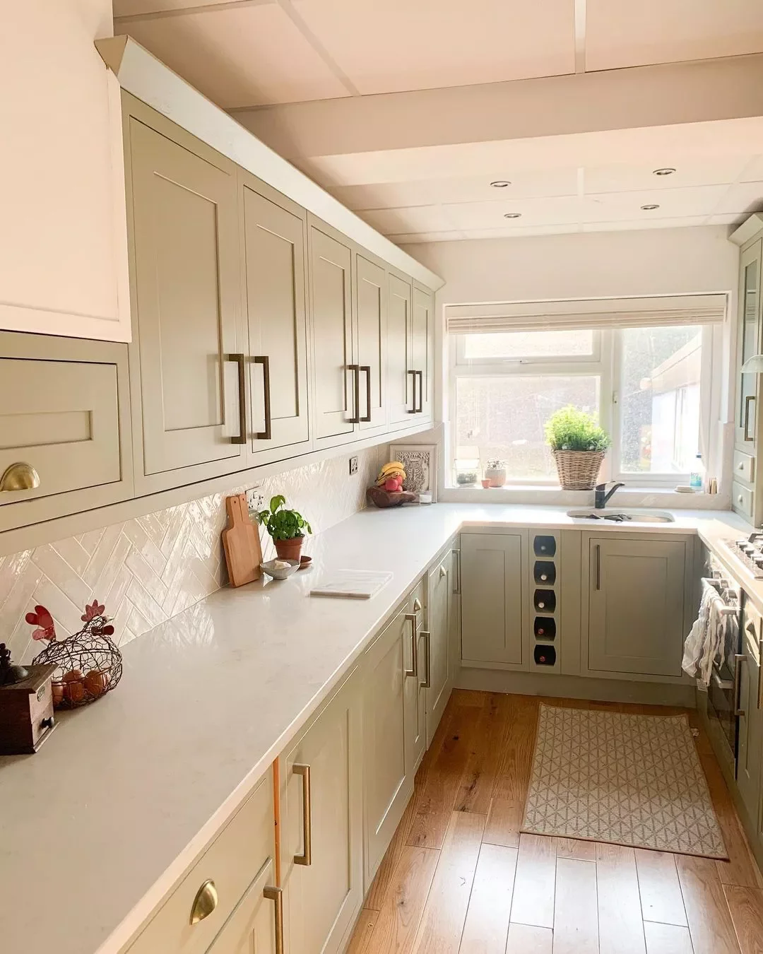 23 Stunning Sage Green Kitchen Ideas That Never Go Out of Style 8 Choose a Light Sage Shade
