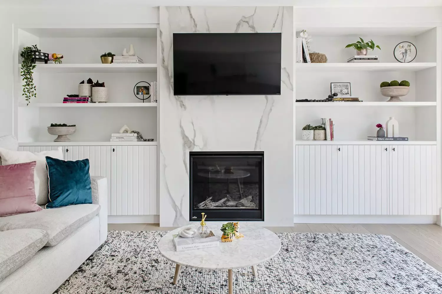 21 Electric Fireplace Ideas That'll Transform Your Living Space 19 Choose a Square Firebox