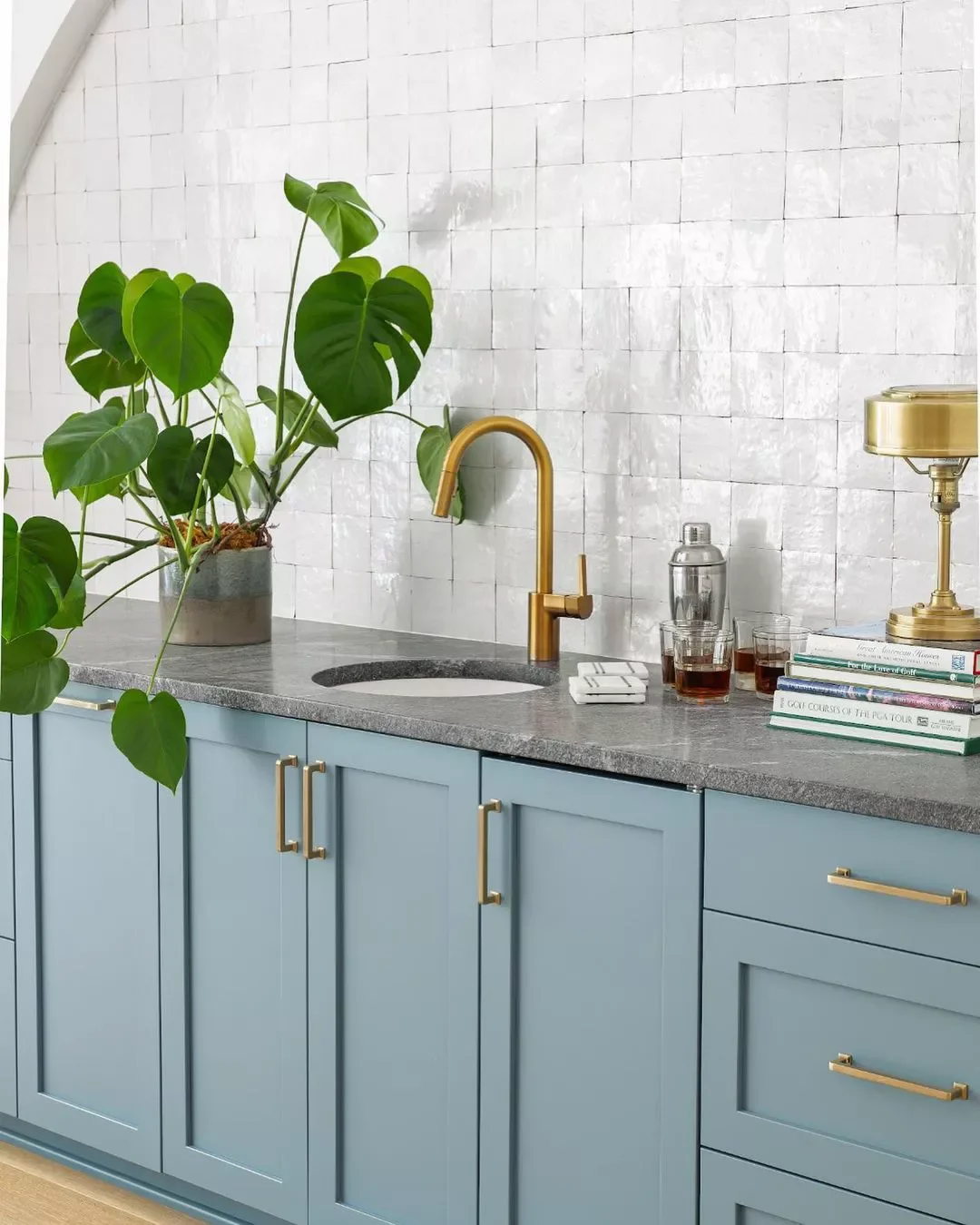 24 Creative Basement Wall Ideas That Will Transform Your Lower Level 19 Choose a Stunning Backsplash
