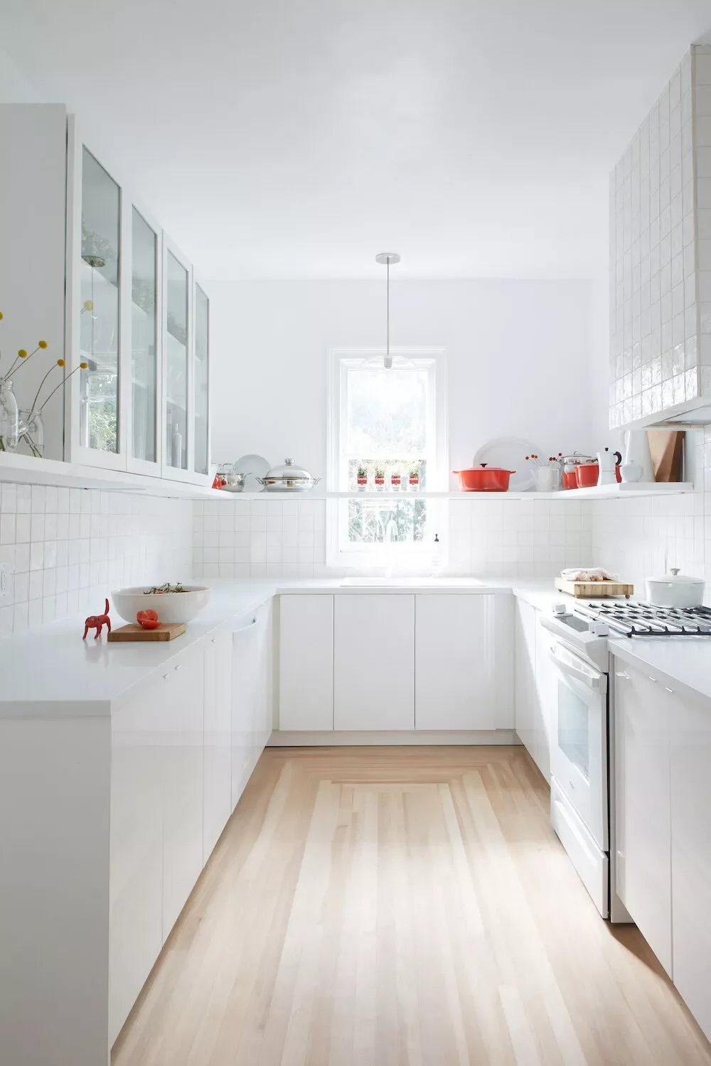 58 Creative Kitchen Decorating Ideas to Transform Your Space with Style Choose an Accent Color