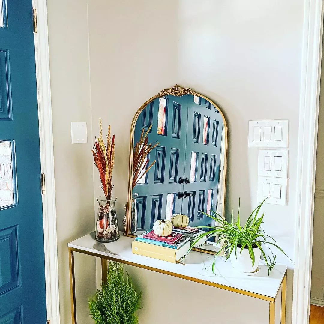 51 Stunning Entryway Mirror Ideas That Will Transform Your Space Choose an Arched Shape
