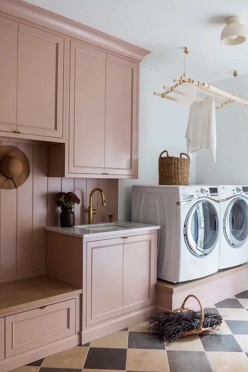 33 Contemporary Laundry Space Ideas for a Timeless Home Choose an Unexpected Color