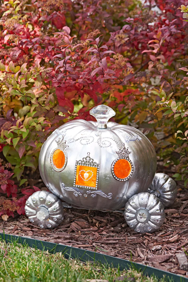 18 Creative Mini Pumpkin Painting Ideas for Autumn Decor 7 Cinderella