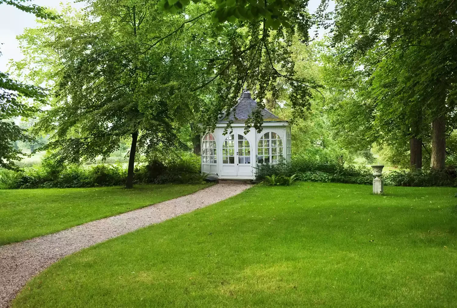 52 Beautiful Gazebo Ideas That Will Transform Your Outdoor Space Classic Gazebo