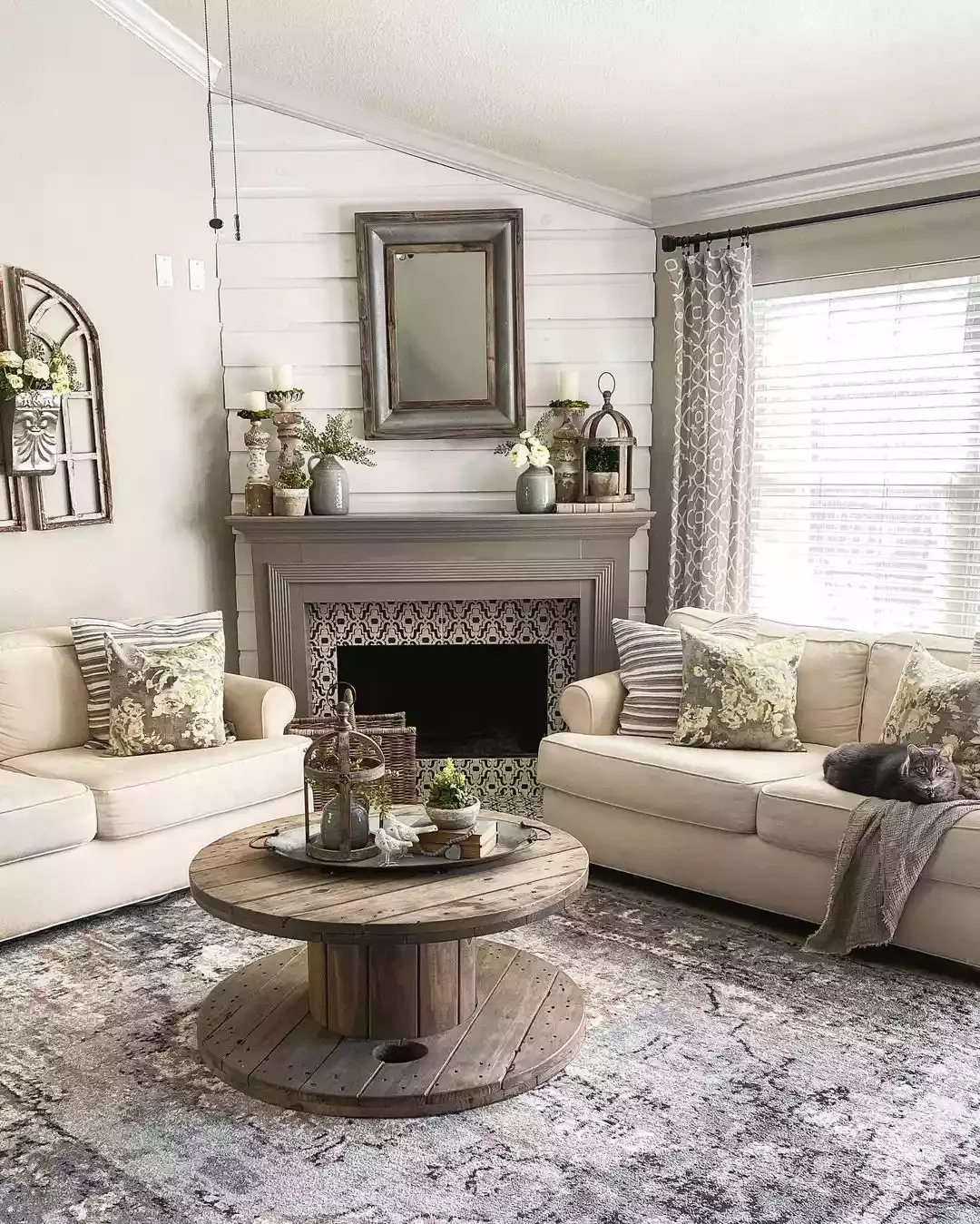 25 Stunning Corner Fireplace Ideas That'll Transform Your Living Space 10 Cluster Vases and Candles