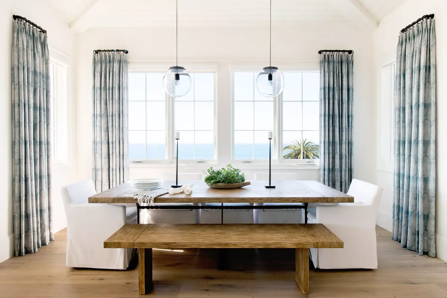 30 Stunning Dining Room Curtain Ideas That Will Transform Your Space Coastal Dining Room Curtains