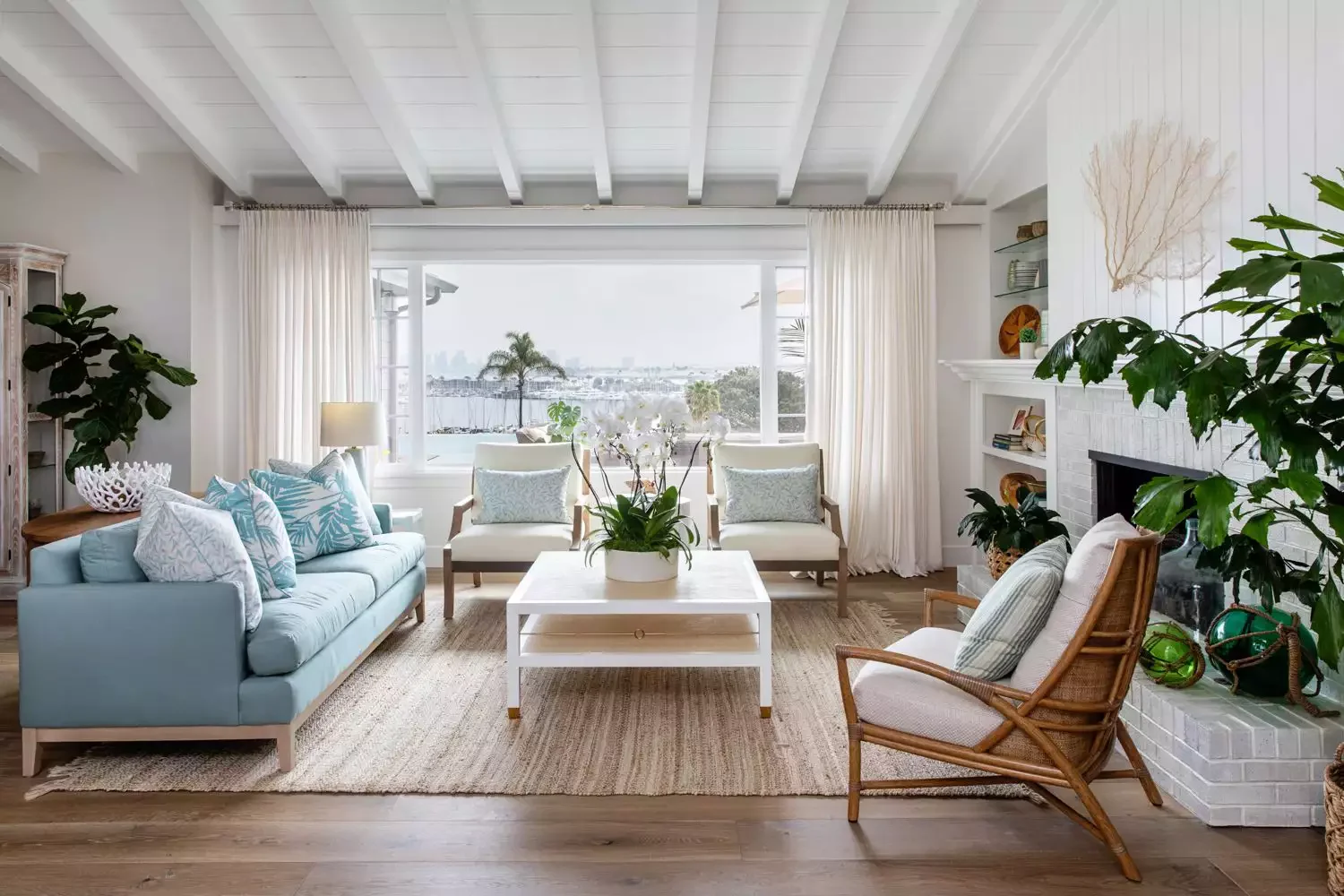 47 Stunning Shiplap Fireplace Designs That Transform Any Room From Traditional to Contemporary 17 Coastal Shiplap Fireplace