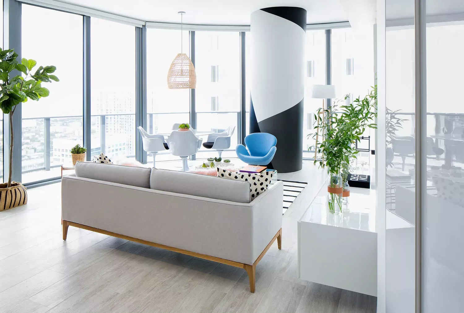 27 Stunning DIY Geometric Wall Ideas That Will Transform Your Space 25 Color Block Column