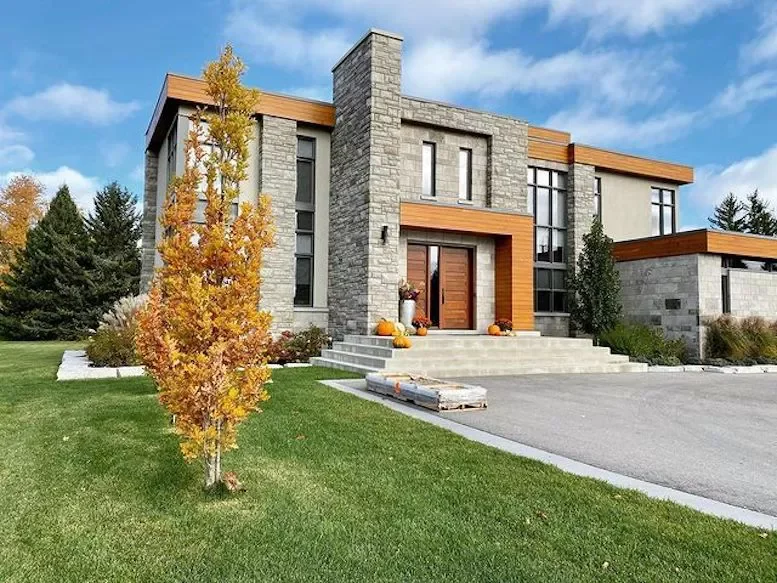 82 Stunning Front Yard Landscaping Ideas to Transform Your Home's Curb Appeal This Spring Colorful Autumn Hues
