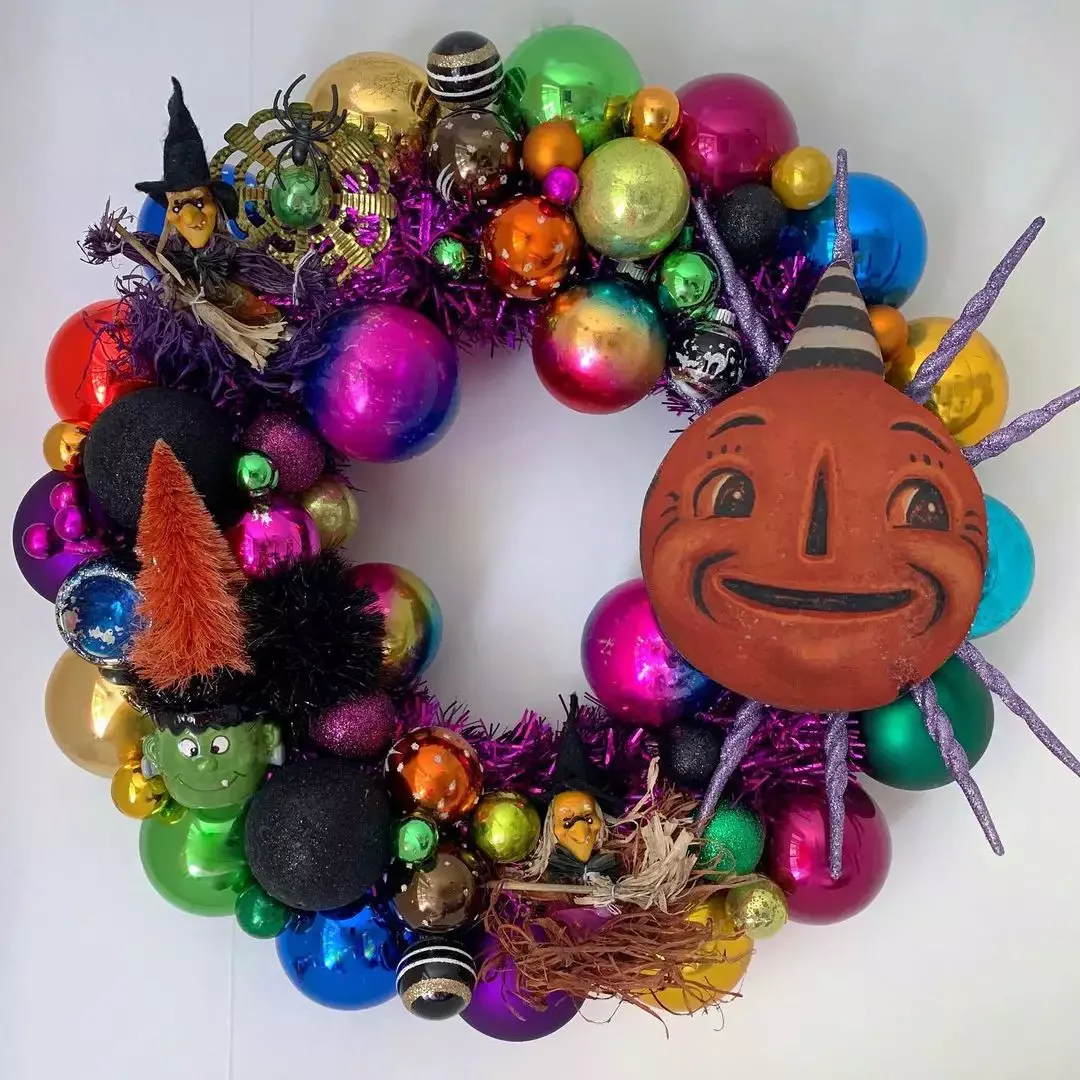 45 Spooktacular Halloween Wreath Ideas That Will Make Your Front Door the Neighborhood's Favorite Stop 19 Colorful Halloween Wreath