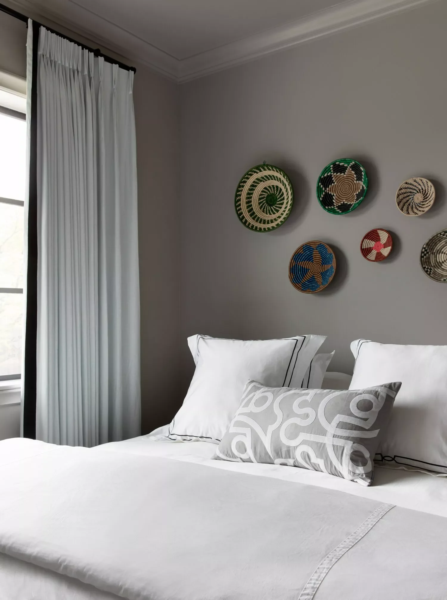 66 Creative Ways to Transform the Wall Above Your Bed Into a Stunning Focal Point Colorful Wall Baskets
