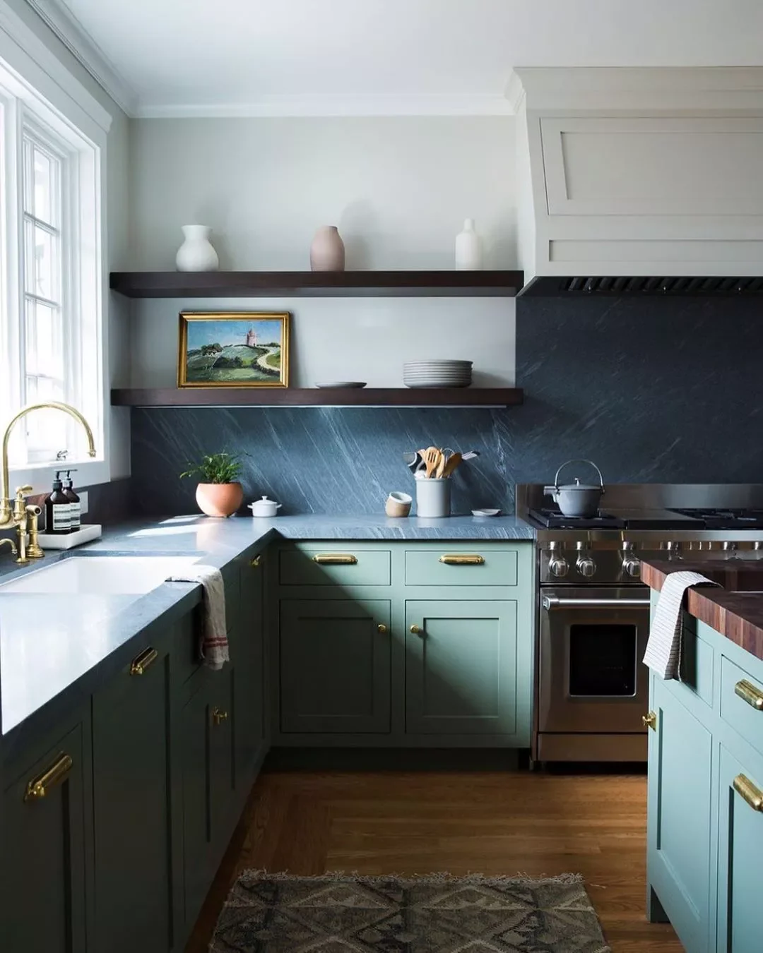 37 Stunning Green Kitchen Cabinet Ideas That Will Transform Your Space Combine With Black Marble