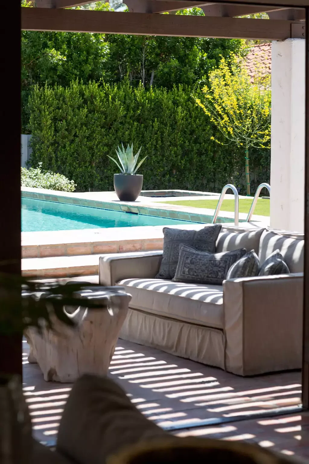 75 Stunning Backyard Pool Ideas That Will Transform Your Outdoor Space 45 Comfy Poolside Seating