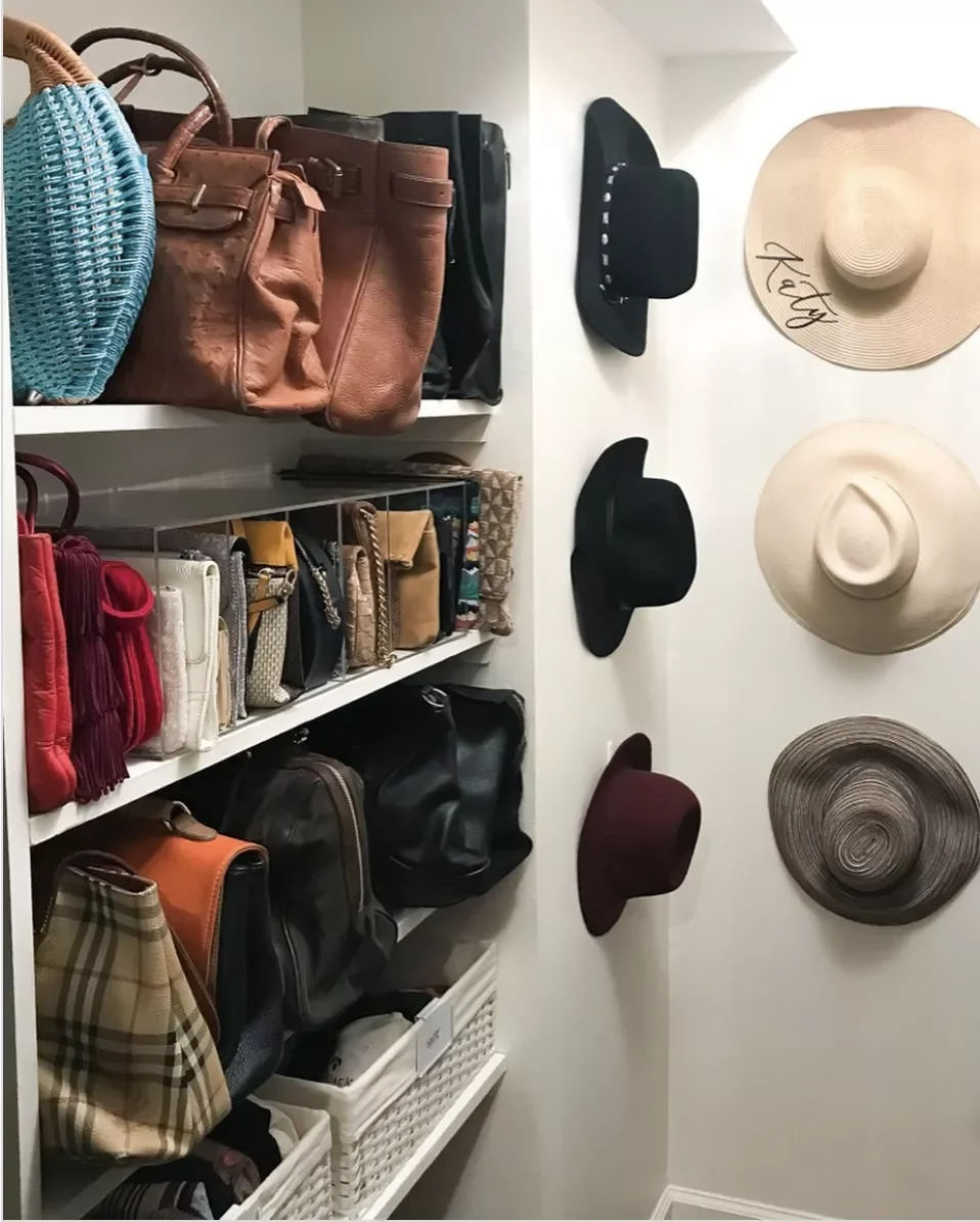 25 Smart Dorm Room Organization Ideas to Transform Your Tiny Space Command Hook Storage