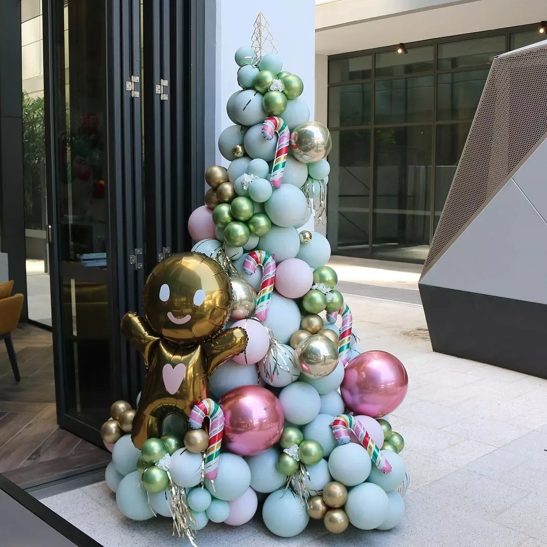 50 Festive Christmas Party Decorating Ideas Your Guests Will Absolutely Adore 44 Commission a Balloon Tree