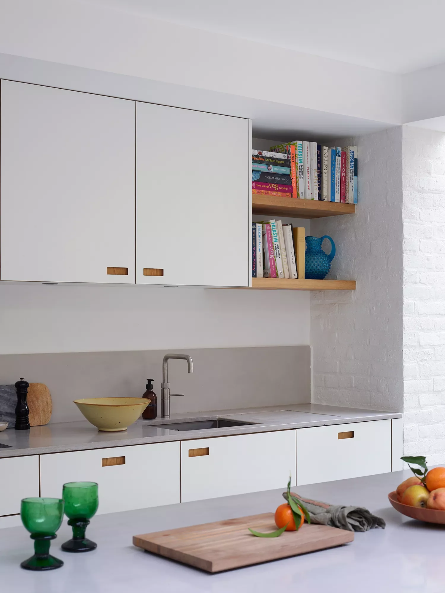 42 Gray Kitchen Ideas That Prove This Neutral Never Goes Out of Style Concrete Countertops