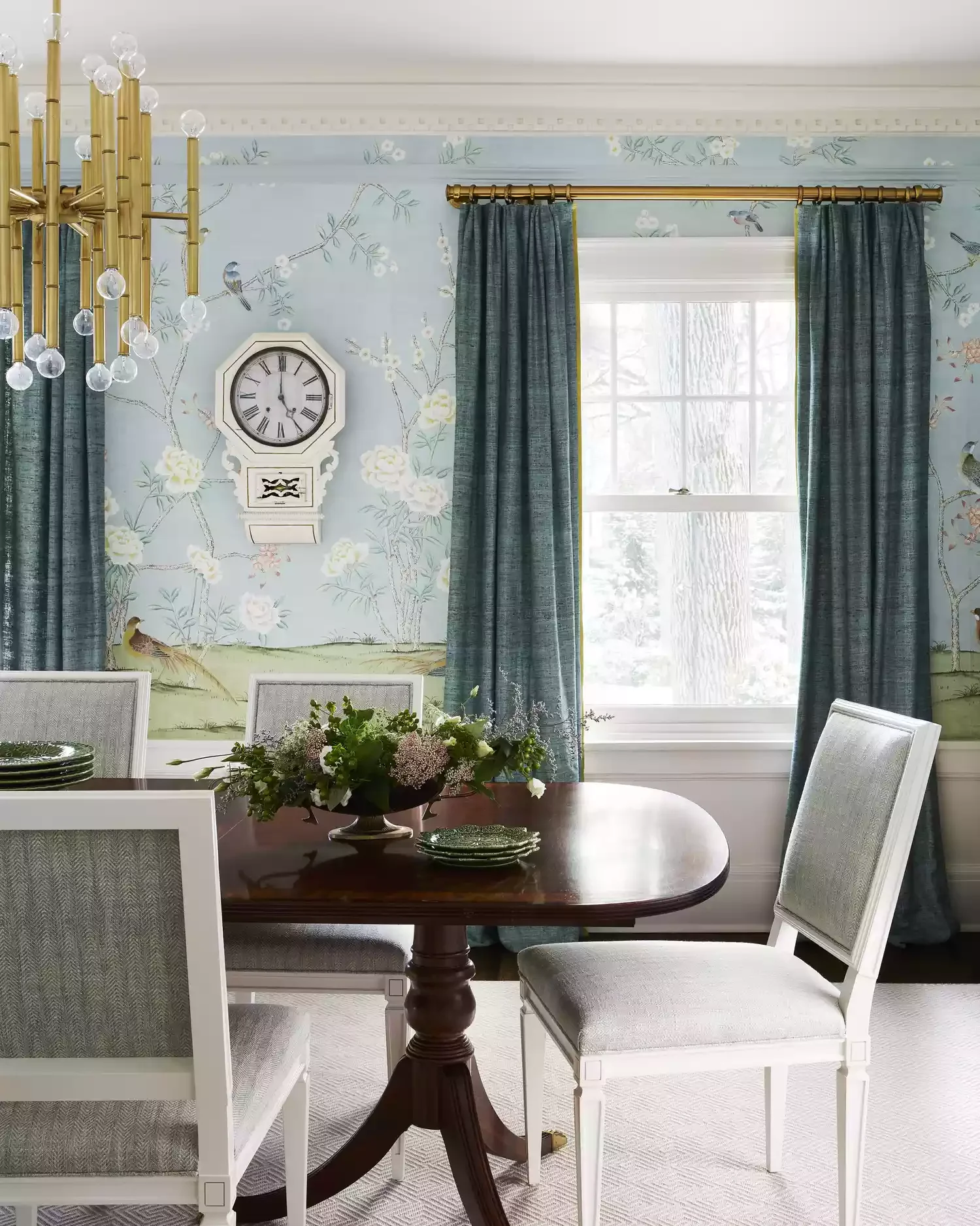 11 Creative Wall Molding and Trim Ideas That Will Transform Your Home 8 Consider Dental Crown