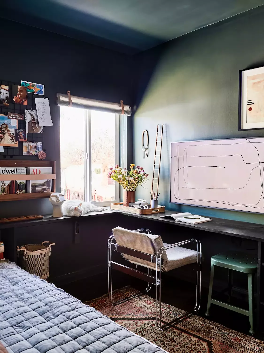 28 Multi-Purpose Office Guest Room Ideas to Create Your Perfect Hybrid Space 26 Construct a Corner Desk