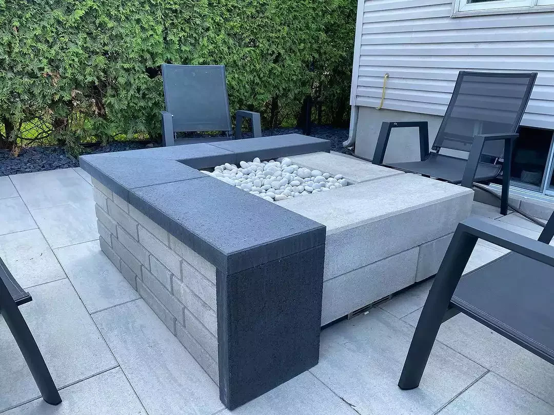 15 Budget-Friendly Cinder Block Garden Projects to Transform Your Outdoor Space 1 Construct a Sleek Fire Pit