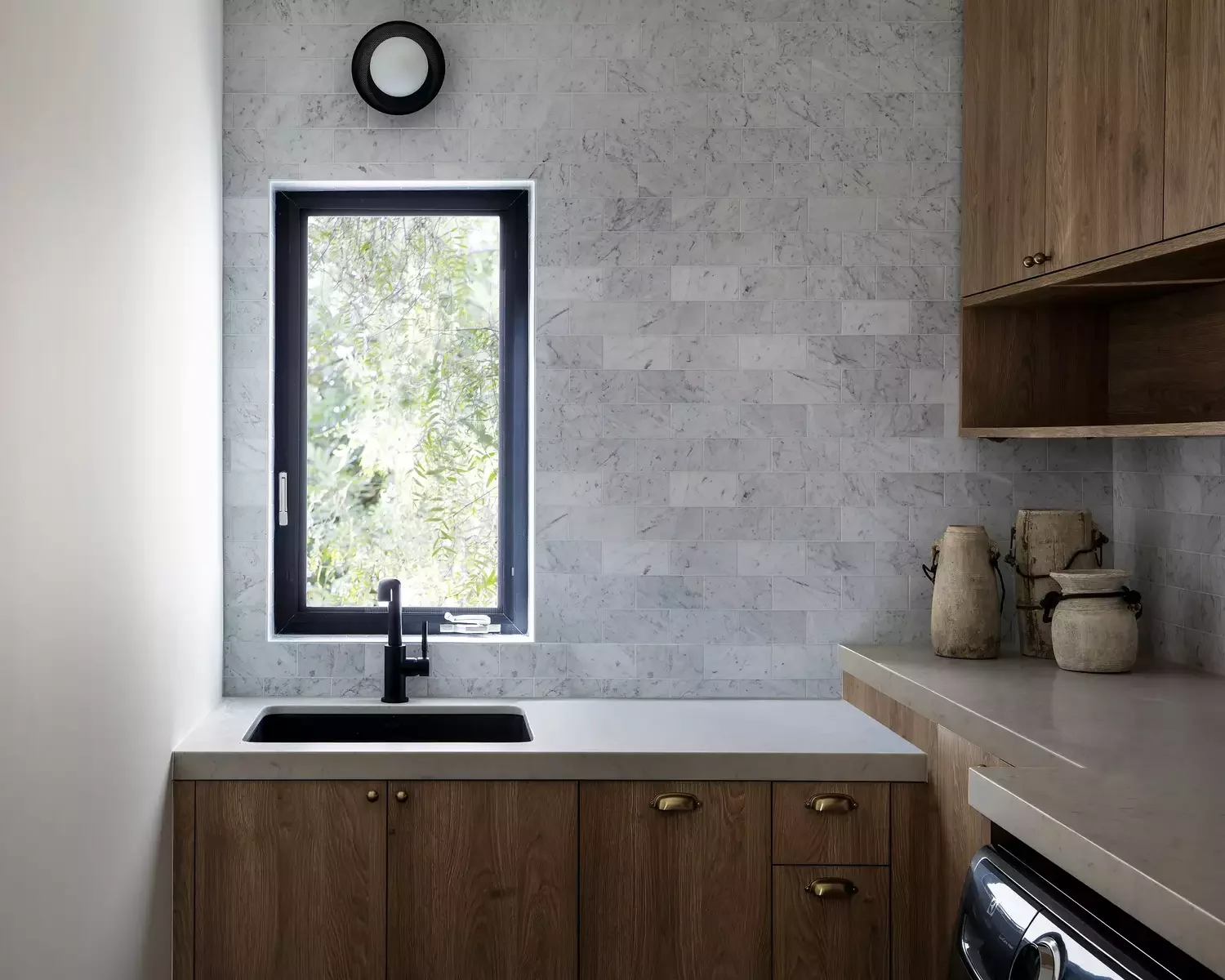 55 Small Laundry Room Ideas That Blend Style With Smart Functionality Contrast Materials