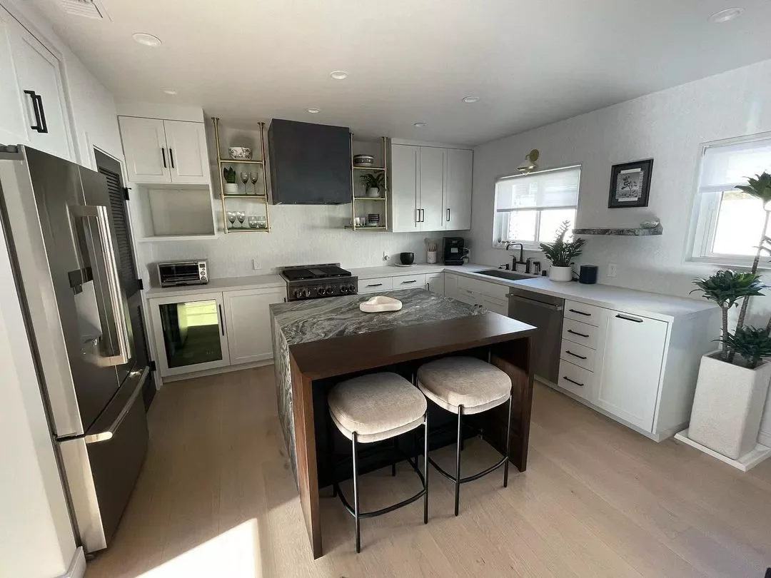 101 Kitchen Island Ideas That Will Transform Your Cooking Space 2 Contrasting Materials