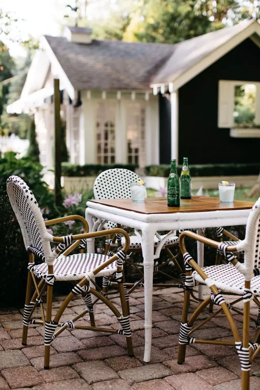 39 Stunning Paver Ideas That Transform Your Dream Patio Contrasting Pavers