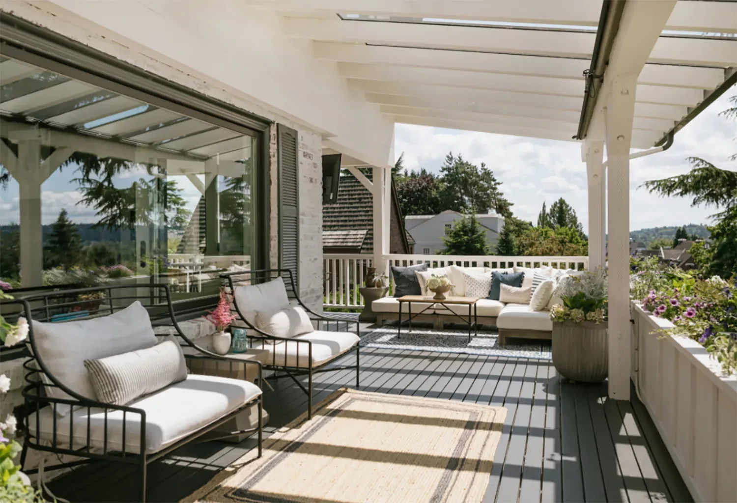 30 Stunning Porch Railing Designs to Transform Your Outdoor Space 2 Coordinating Railing