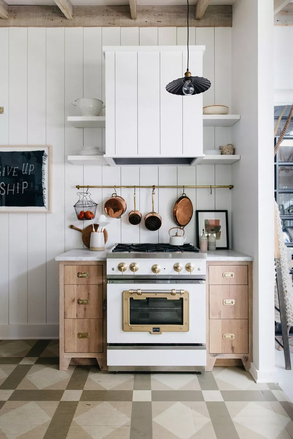 37 Timeless Traditional Kitchen Designs That Create the Perfect Cozy Home 11 Copper Pots