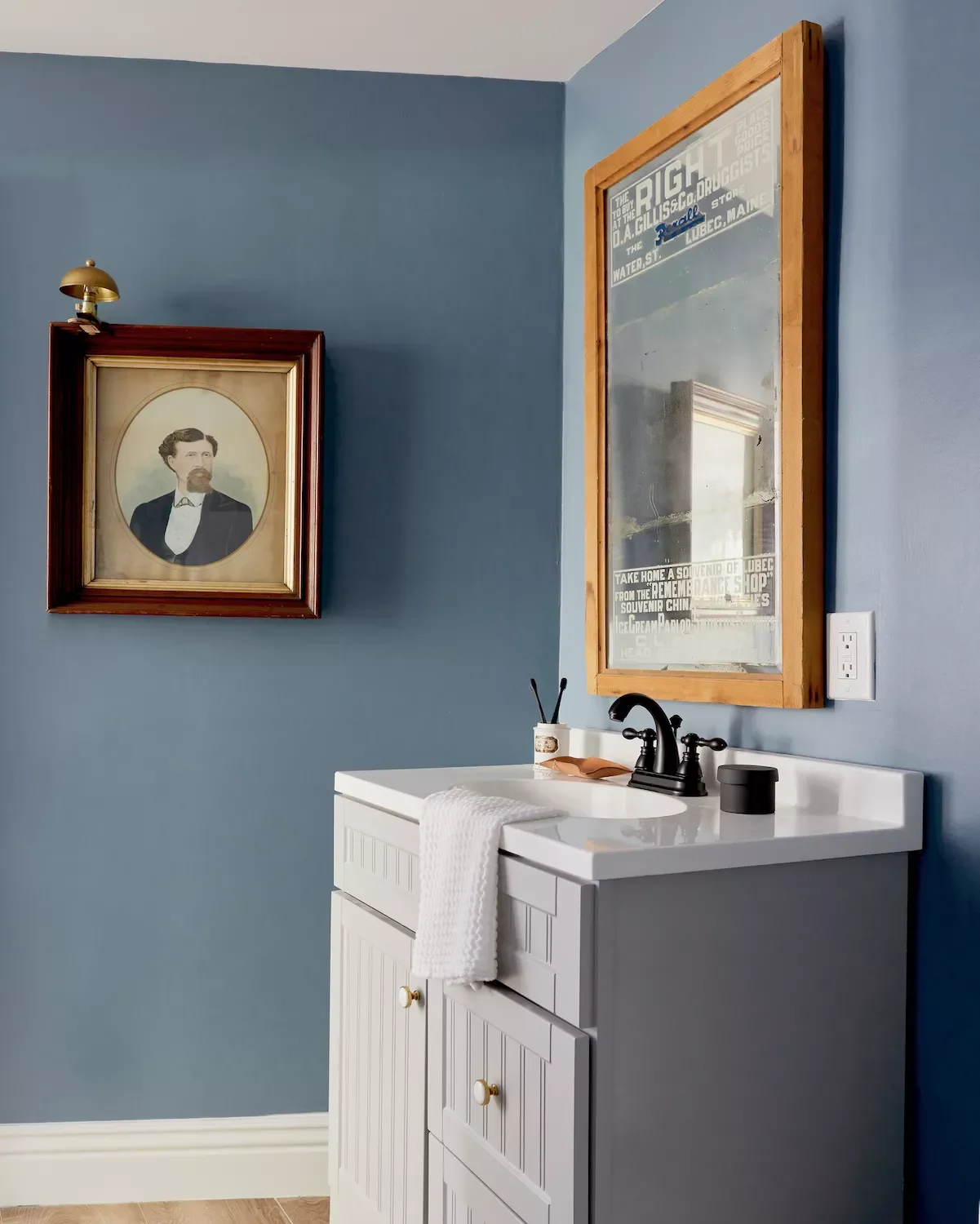 41 Stunning Bathroom Color Ideas to Transform Your Space Cornflower Blue
