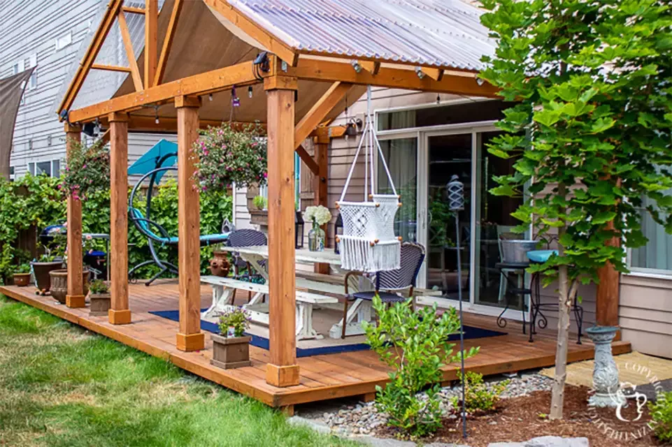 26 Creative DIY Backyard Shade Solutions on a Budget 17 Covered Deck