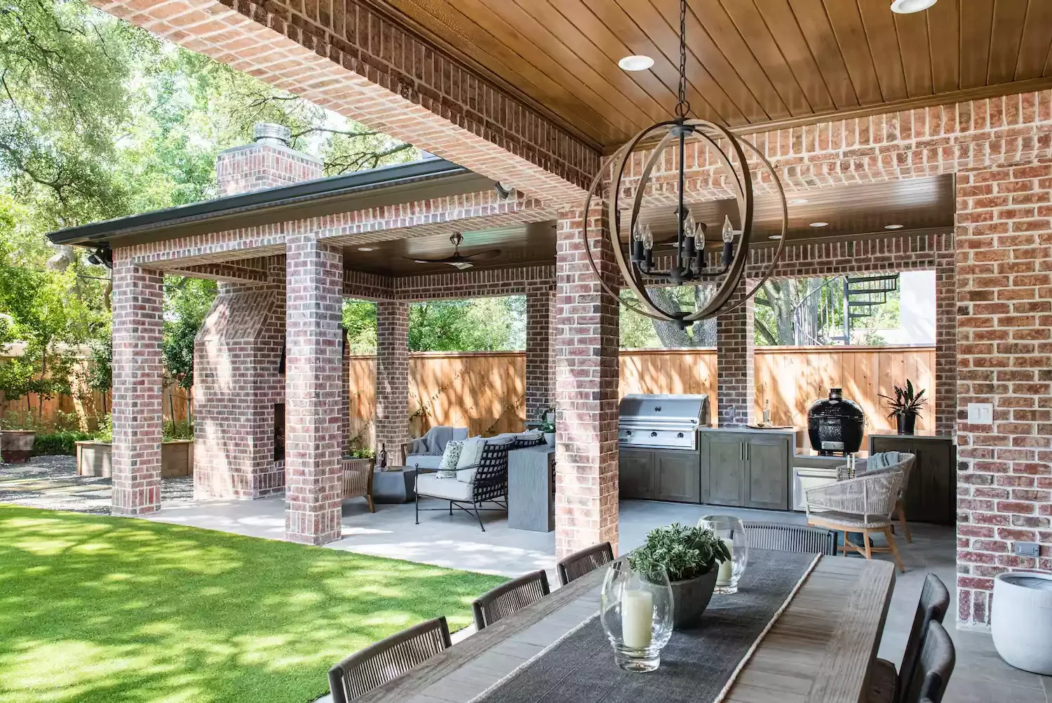 26 Stunning Covered Outdoor Kitchen Ideas to Transform Your Backyard Cooking Experience 2 Covered Kitchen Dining