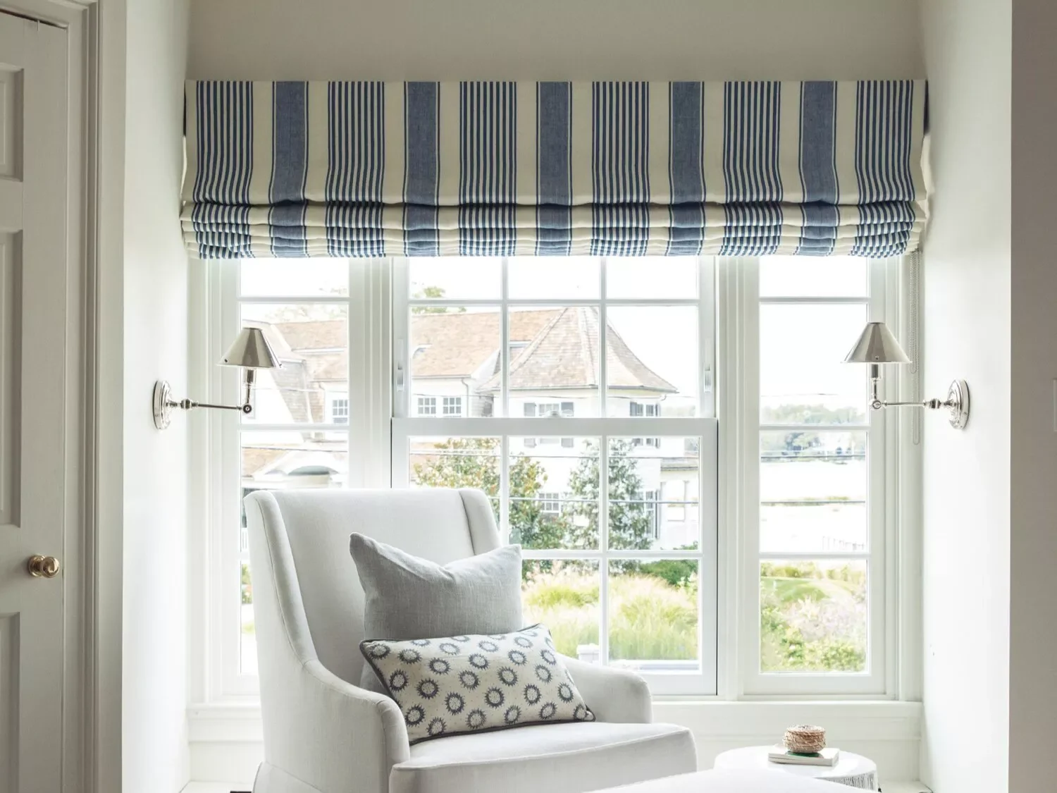 34 Bedroom Chair Ideas That'll Transform Your Space From Boring to Beautiful 2 Cozy Chair in a Window