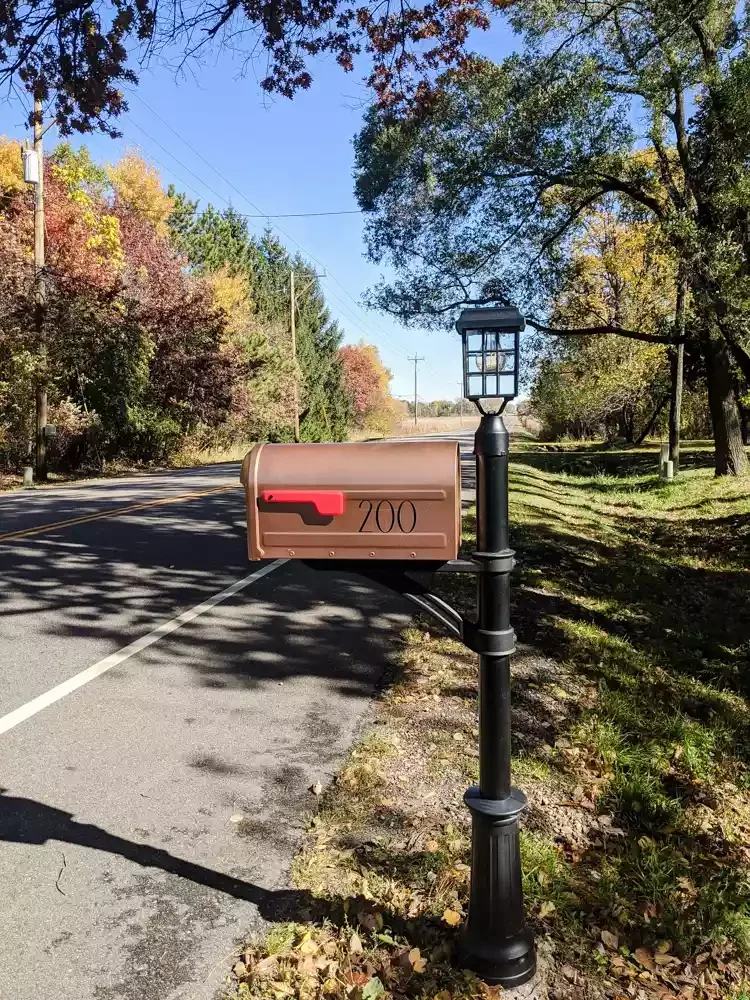 34 Creative Mailbox Ideas to Transform Your Home's Curb Appeal Crafty Touches