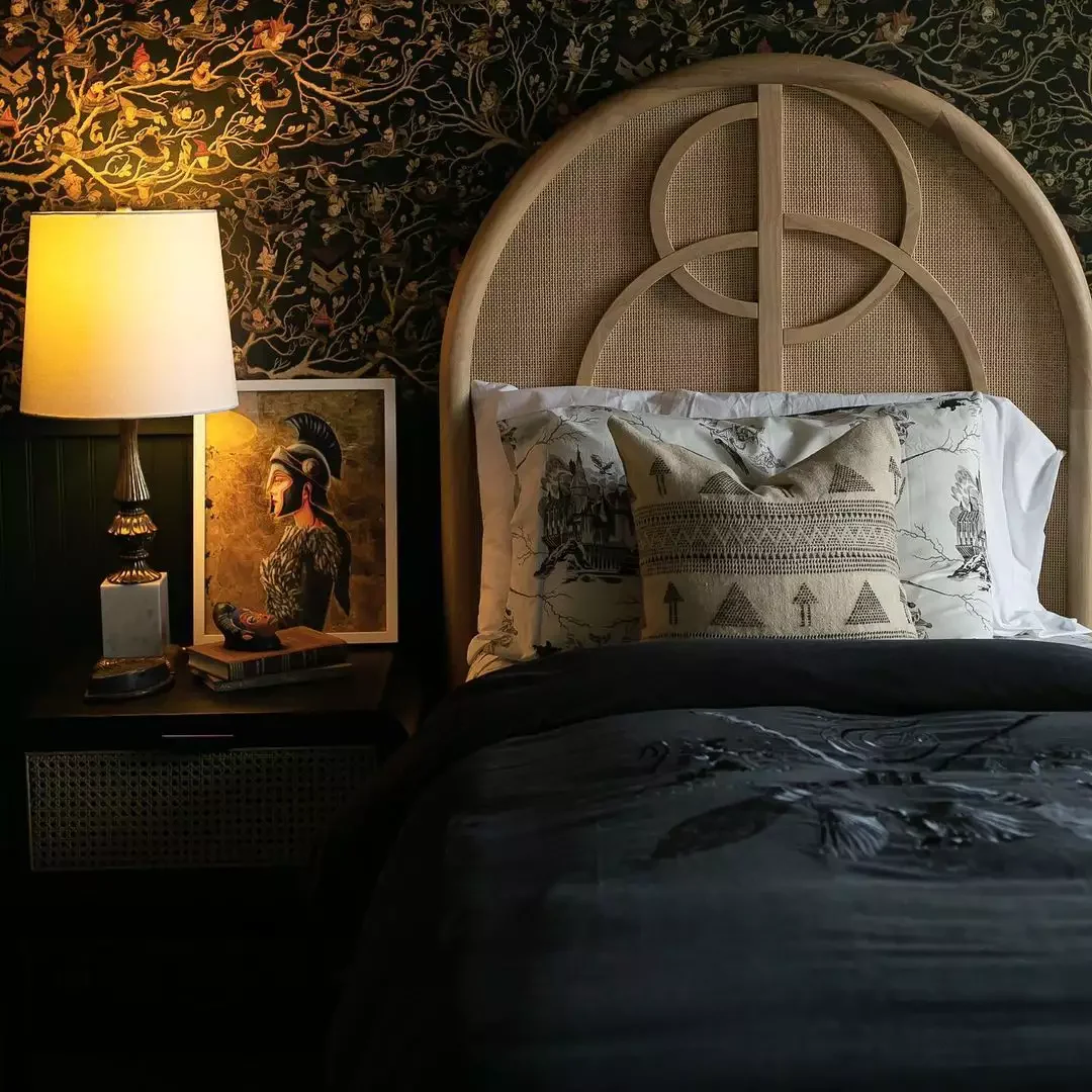 11 Dark Academia Bedroom Designs That Will Transform Your Space 5 Create A Sense Of Fantasy