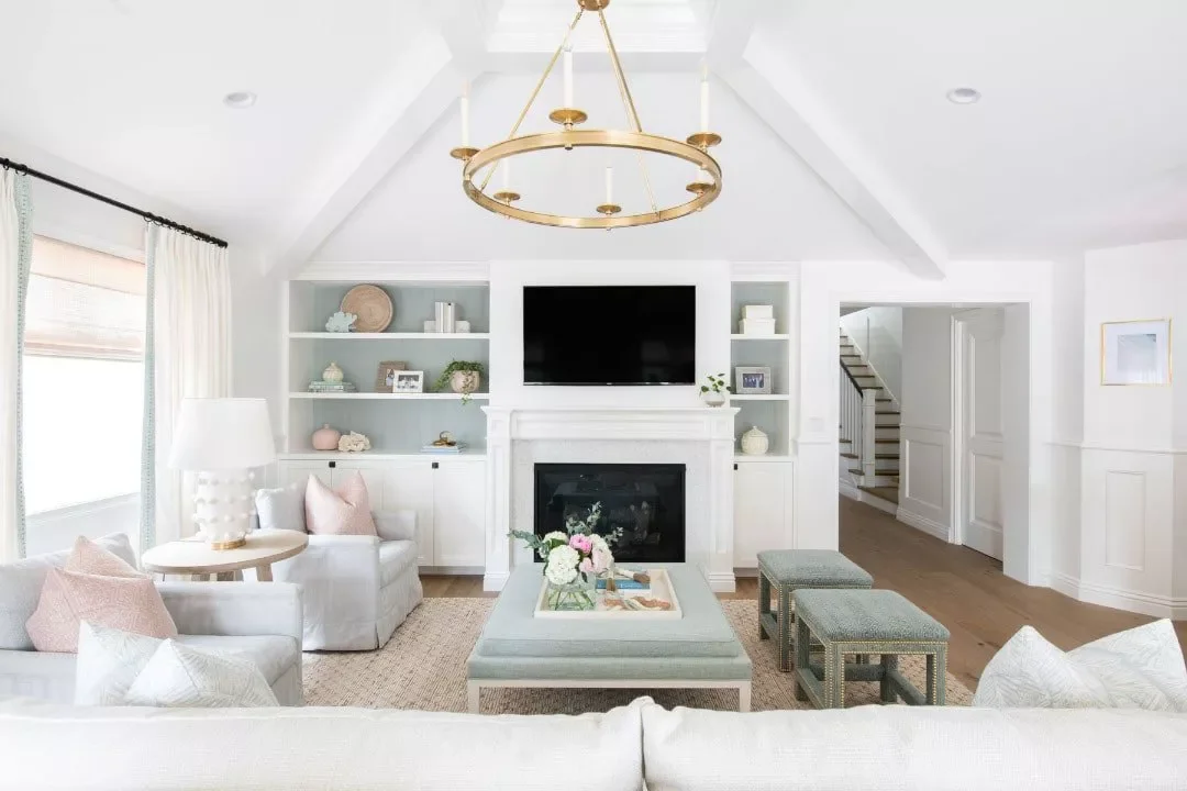 22 Stunning Ceiling Light Ideas That Will Transform Your Living Room 20 Create Sheen With Brass