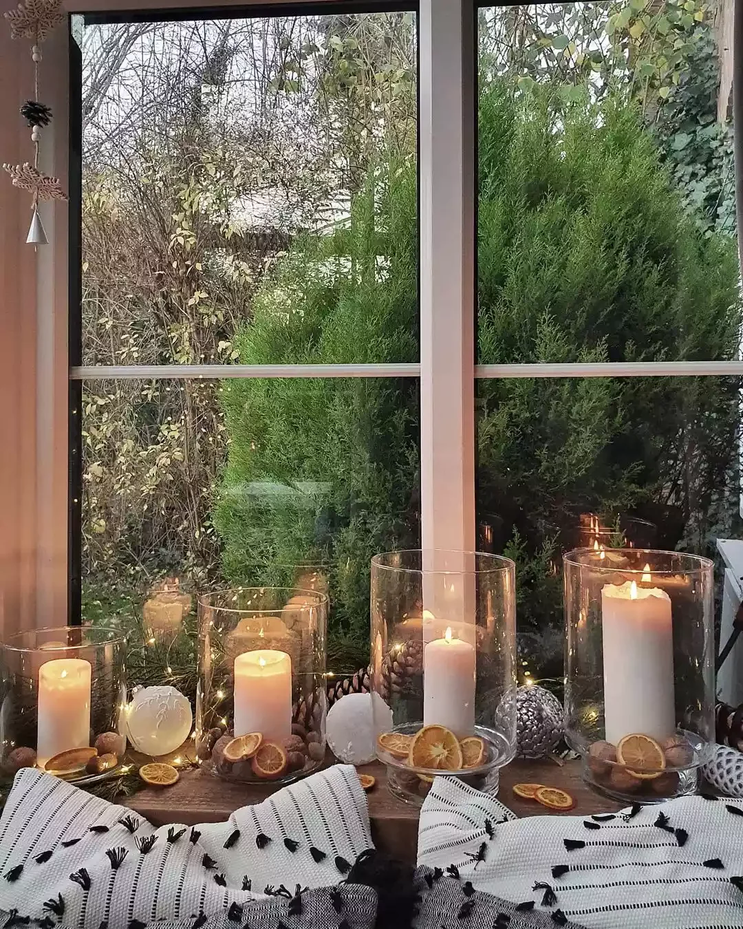 115 Stunning Christmas Decorating Ideas to Transform Your Home This Holiday Season Create Warm Reflections